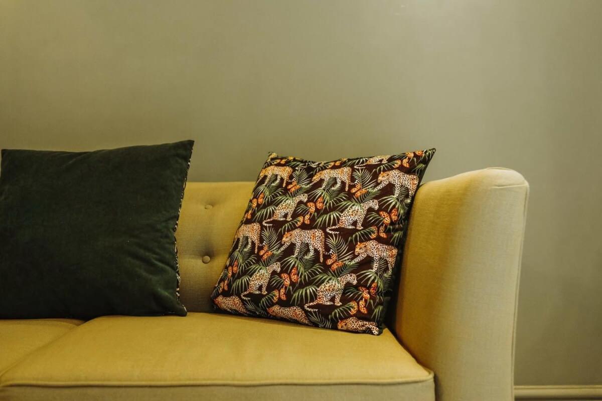 Apartament Clifton 32 - Garden Flat With Hot Tub - Hopewell Bristol Zewnętrze zdjęcie